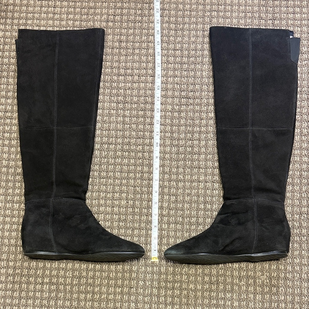 Tahari "Shaw" Black Knee-High Suede Women's Boots sz 7 - Picture 3 of 6